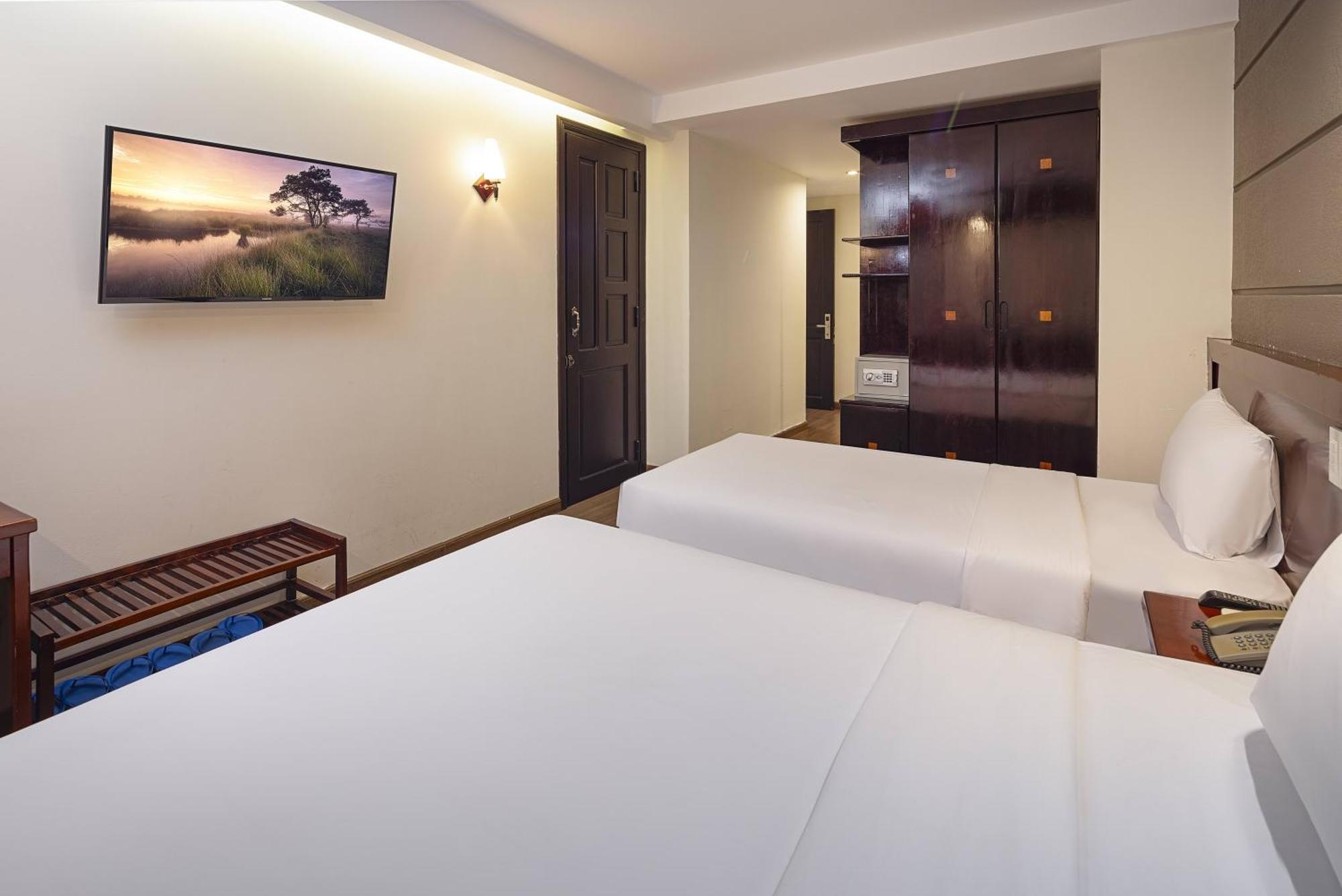 Wintersea Hotel Nha Trang Exteriör bild
