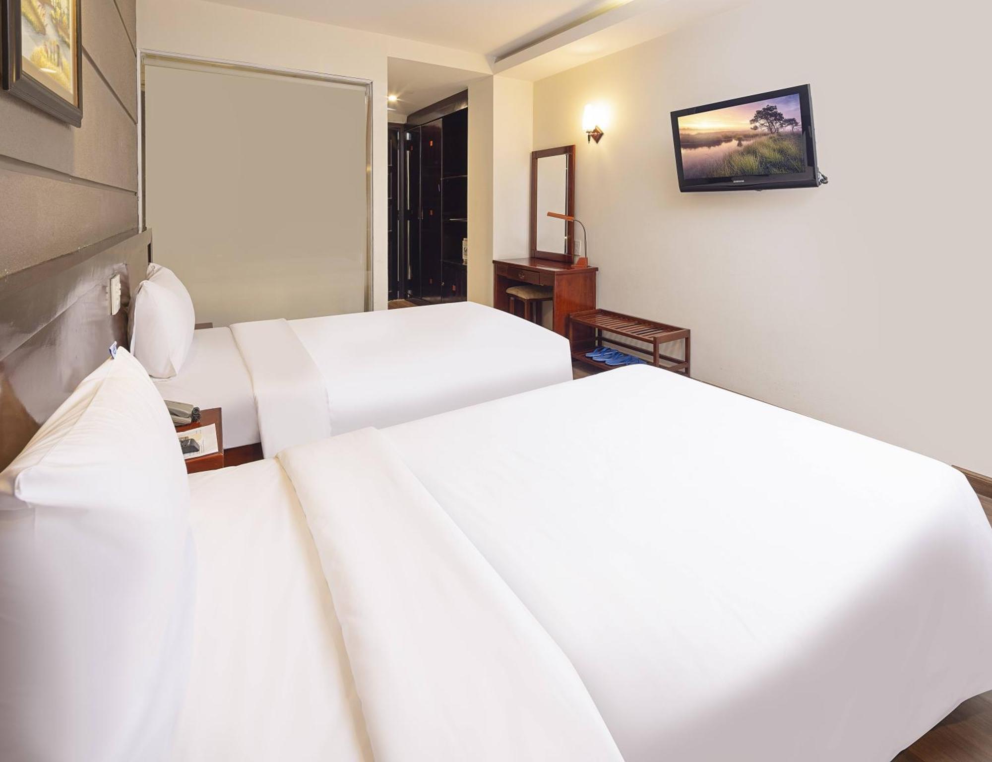 Wintersea Hotel Nha Trang Exteriör bild