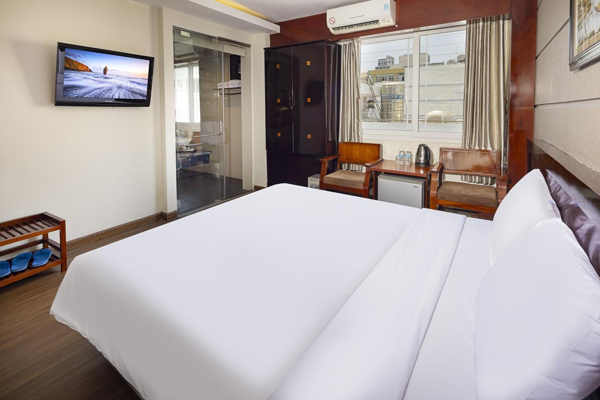 Wintersea Hotel Nha Trang Exteriör bild